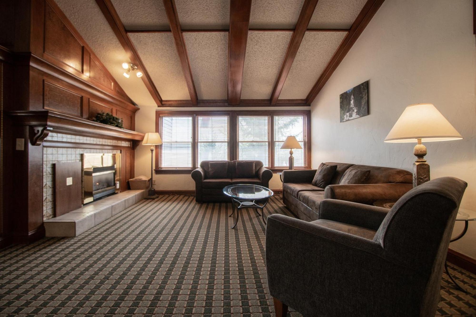 Sunburst Condominiums Steamboat Springs Exterior photo