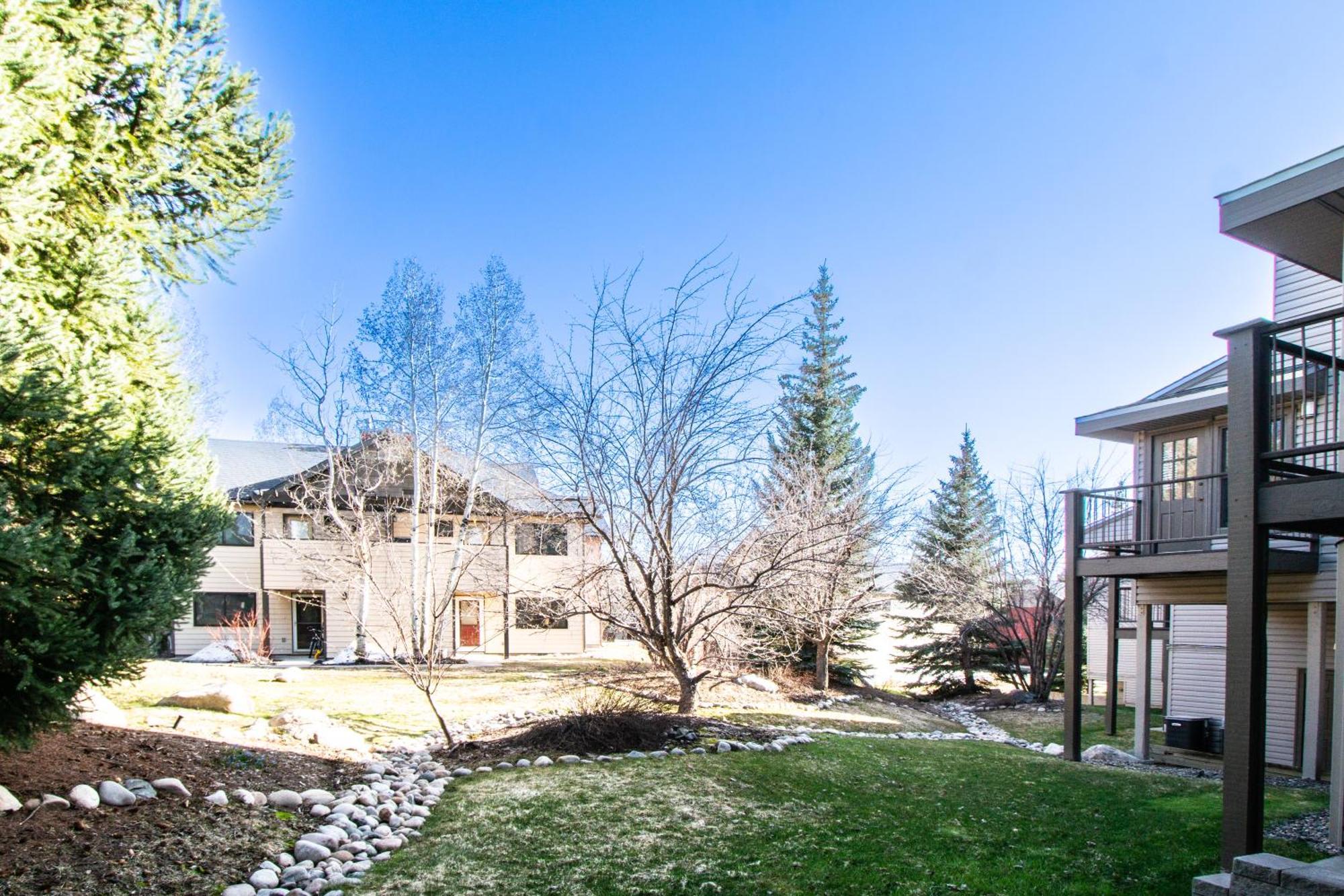 Sunburst Condominiums Steamboat Springs Exterior photo